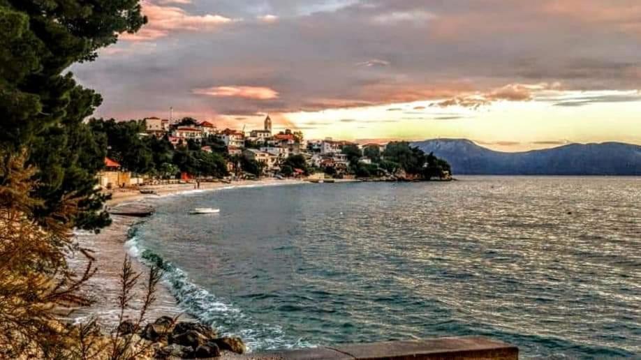 Apartmani Lara Gradac  Exteriér fotografie