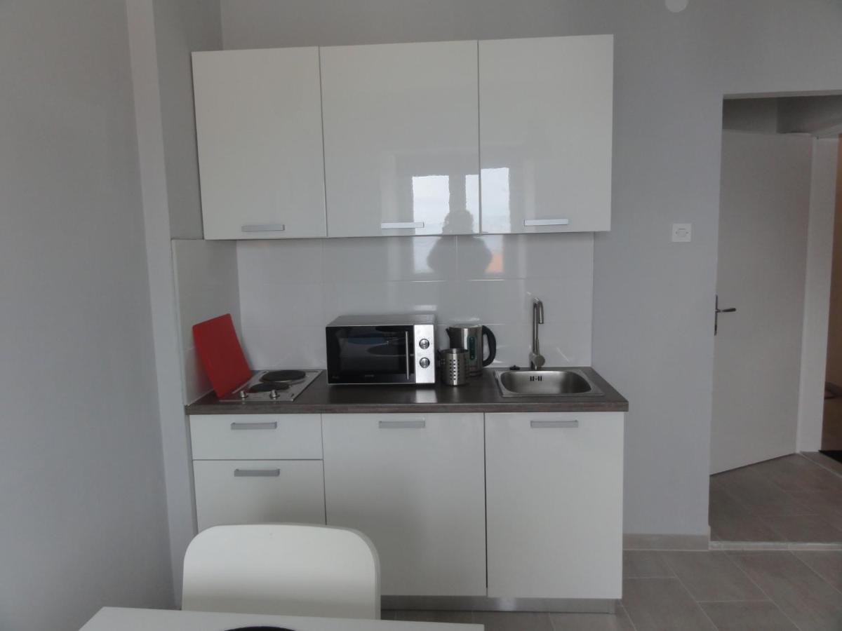 Apartmani Lara Gradac  Exteriér fotografie