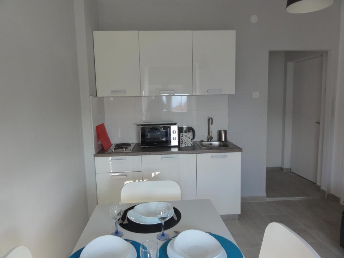 Apartmani Lara Gradac  Exteriér fotografie