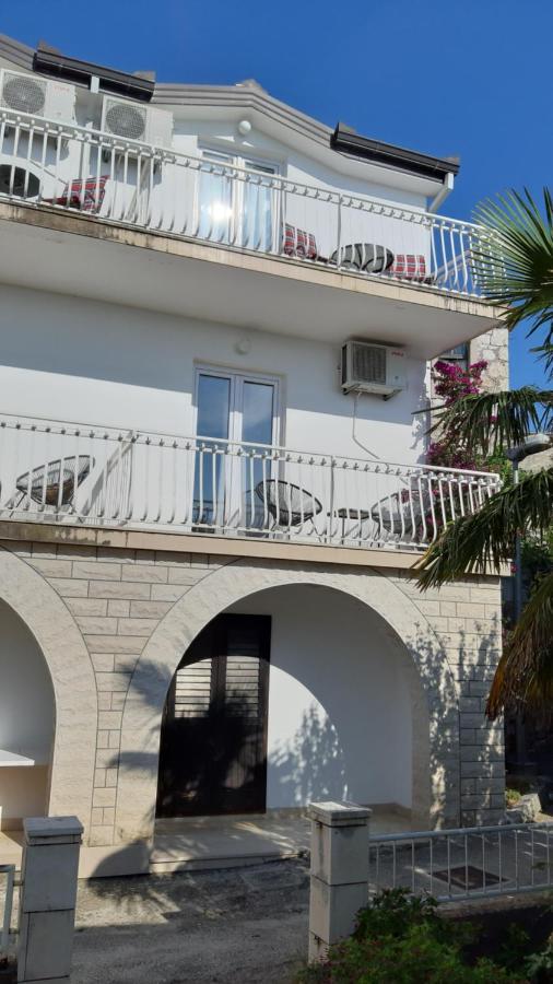 Apartmani Lara Gradac  Exteriér fotografie
